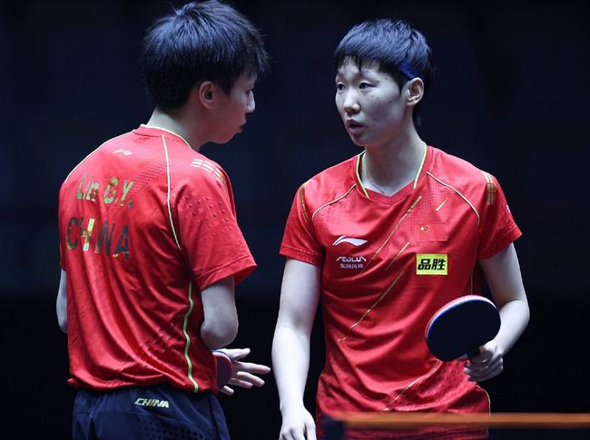 决定比赛结 决定比赛结