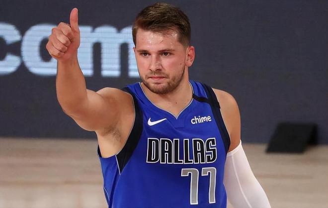 通过精心的 通过精心的