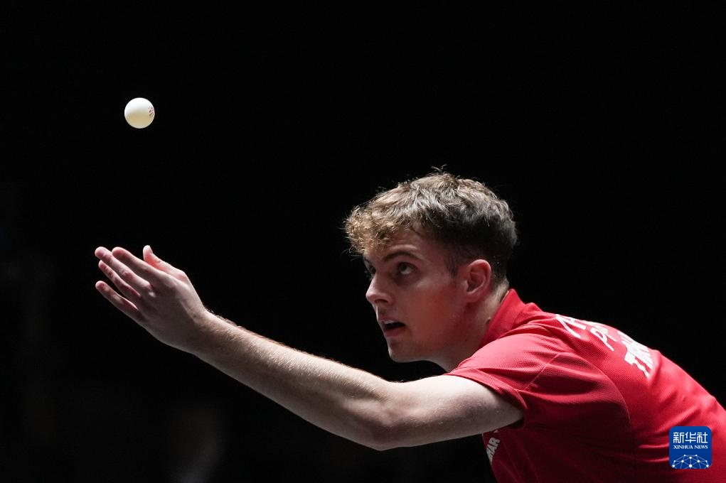 同步调整了 同步调整了